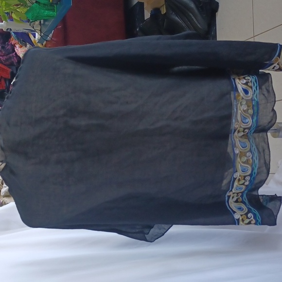 Catherines Embroidered Shrug, Black, Floral, Paisley, OSFA - Picture 4 of 7